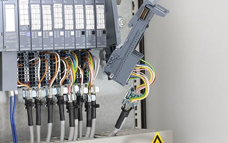 icotek_EMV-Technik_Schaltschrank_02