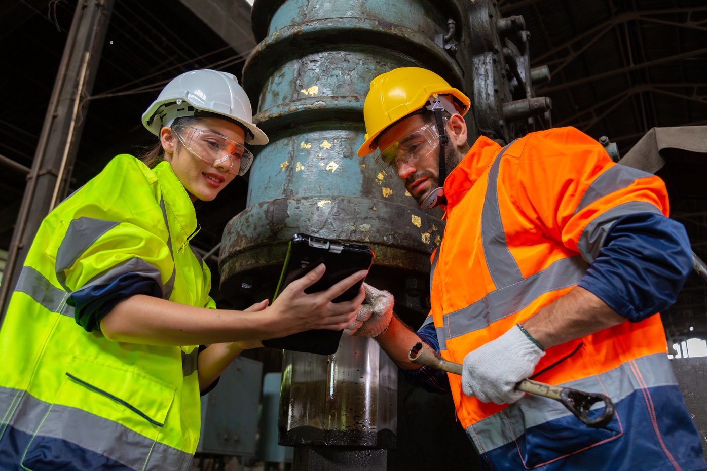 Beyond Maintenance: The Ultimate Guide to Condition Monitoring (CbM)